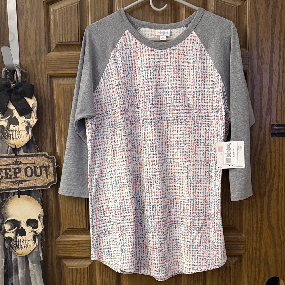 LuLaRoe “Randy” Speckled Baseball Tee - Picture 5 of 9